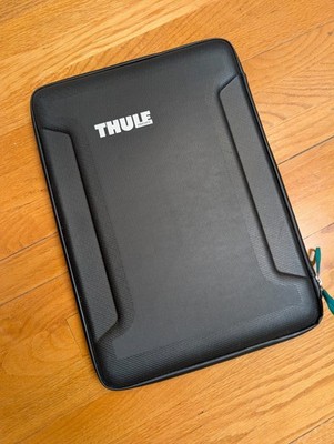 Thule Gauntlet Hard Shell Laptop Sleeve Case 15 16 MacBook Pro Air 14 PC Black