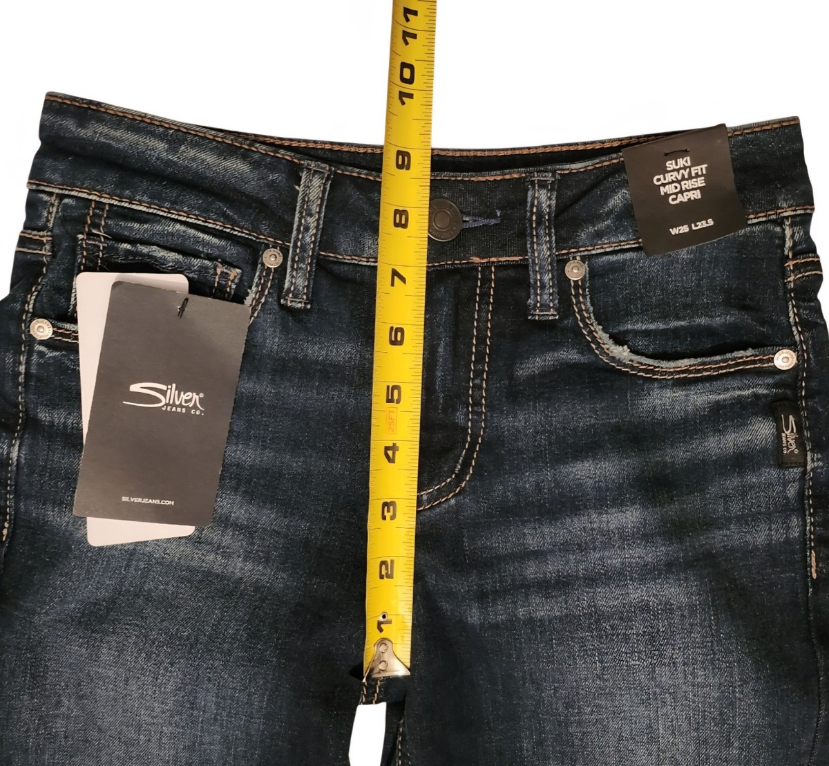 Silver Jeans Co. Plus Size Suki Mid Rise Curvy Fit Luxe Stretch Denim Capri Jeans