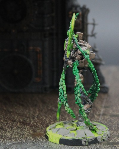 Necron Overlord with Translocation Shroud Painted #3831 - Picture 2 of 4