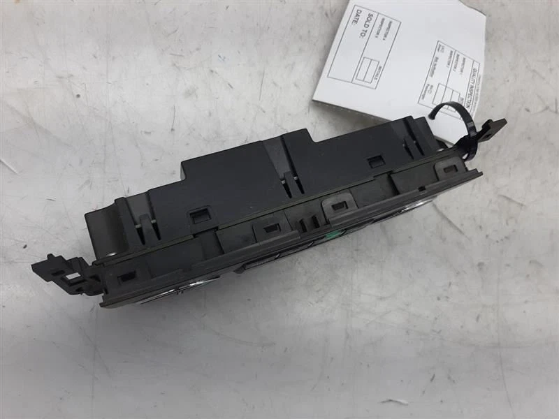 Chevrolet Silverado 2500 2007 control de temperatura 15952374 Foto 3 de 4