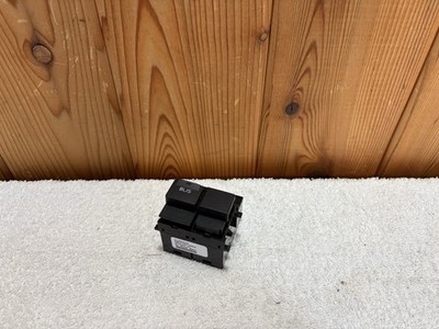 08-13 Volvo C30 Blind Spot Information System BLIS Button Module 31252649 OEM
