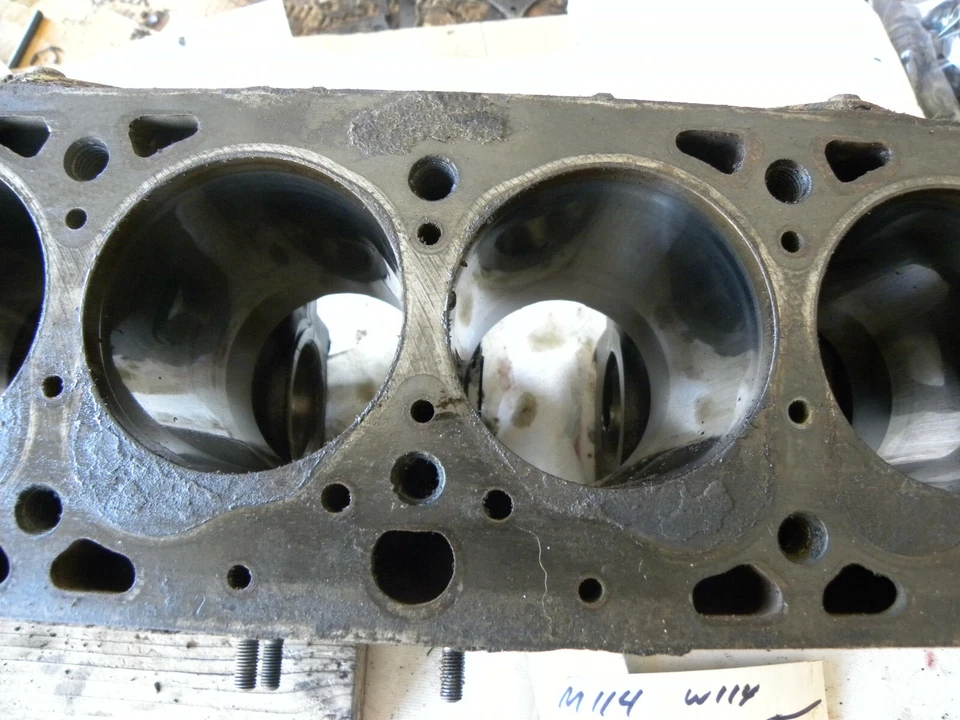 1971 Mercedes Benz W114 M114 250 Engine Block Crankcase Case.......GC-4B - Image 4 of 4