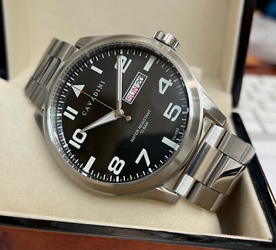 Cavadini Herren Fliegeruhr 50mm Tag/Datum Edelstahl Zifferblatt Schwarz CV-1002