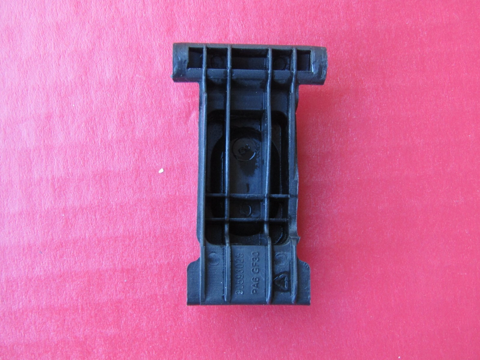ADAPTER SLIDE LOCK 90593025 Release For Black & Decker Leaf Blower Tubes BV5600