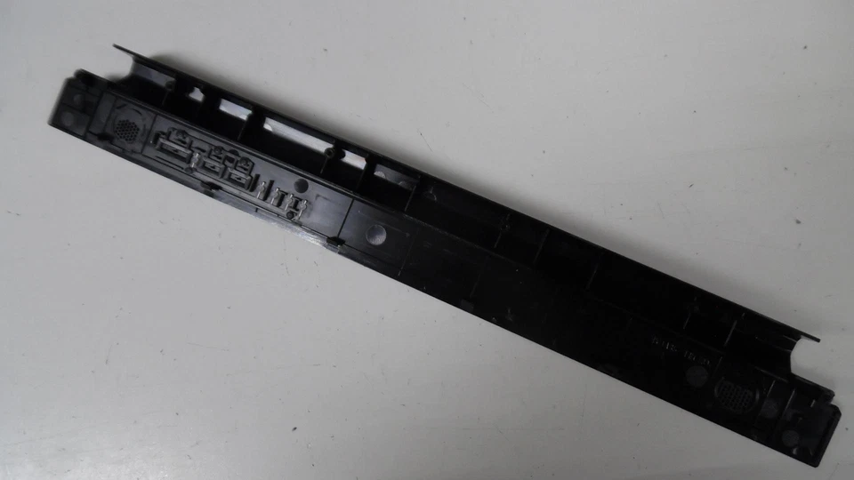 Para Fujitsu LifeBook E544 - Bisel de reposamanos superior con botones - Probado Foto 4 de 4