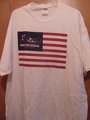 T-shirt Graphique Paralyzed Veterans RACING - Blanc, Drapeau US - Taille 2XL Homme - Occasion TBE