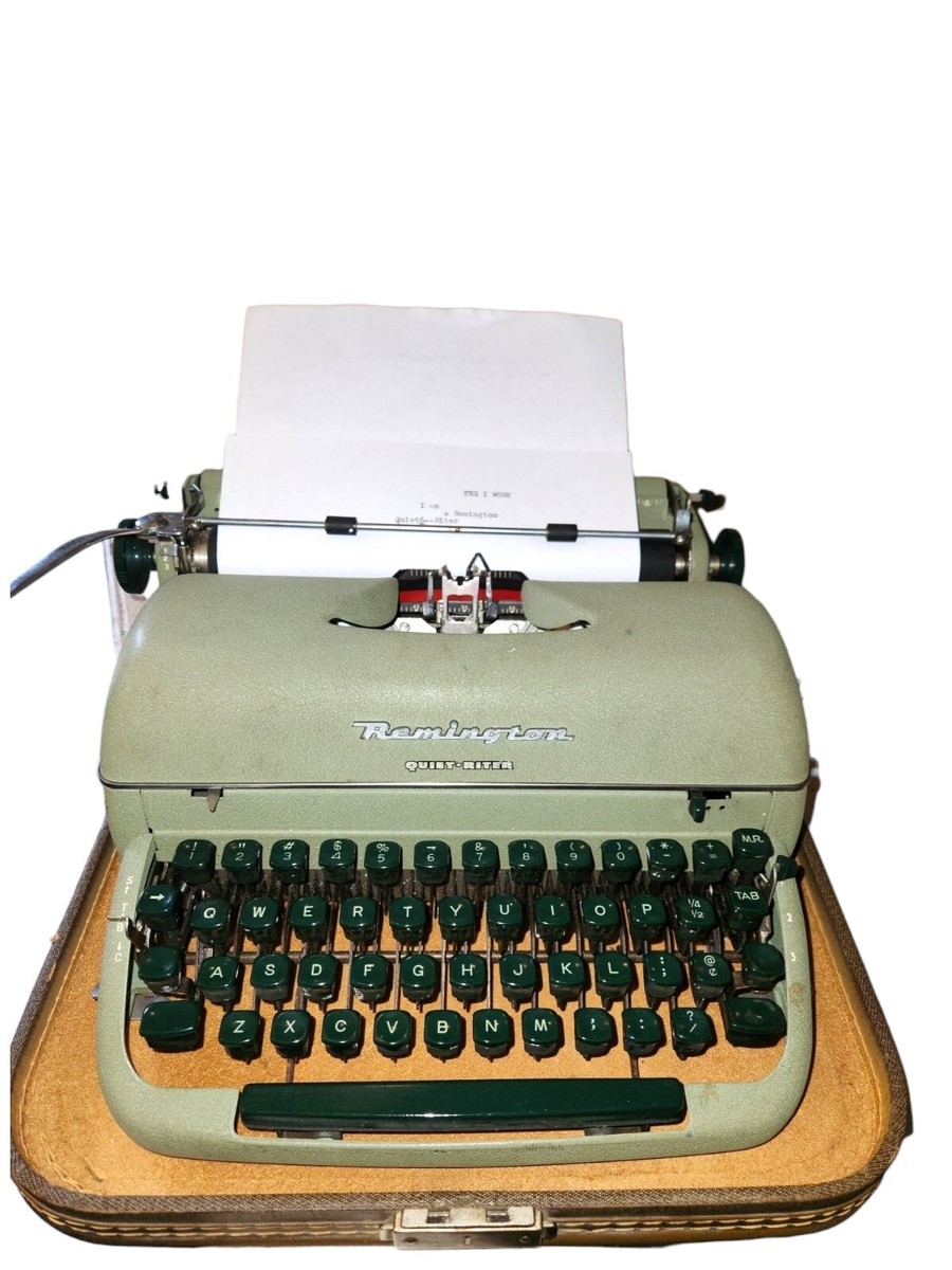 Mid Century 1950s Remington Quiet Riter Green Portable Mid Century 1950s Remington Quiet Riter Green Portable