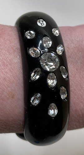 Vintage 60s Weiss Black Lucite Floral Rhinestone Bangle Bracelet Hinged Clamper - Picture 5 of 11