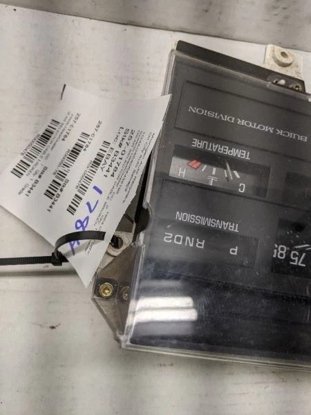 Velocímetro com voltímetro cluster de transmissão de 3 velocidades compatível com 94 CENTURY 50476 - Imagem 4 de 4