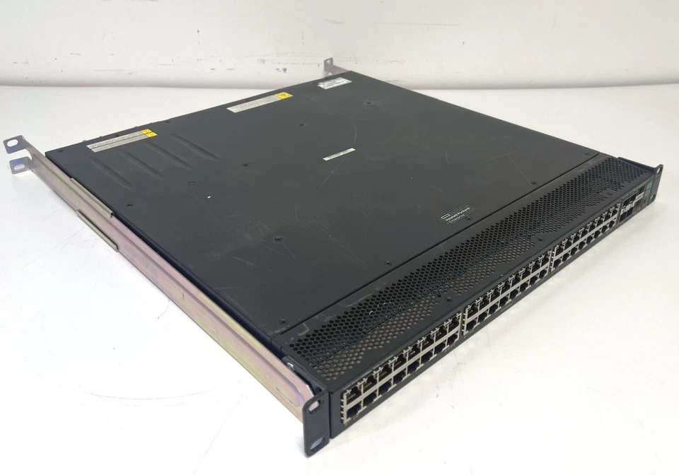 JG894A HPE FlexFabric 5700 48G 4XG 2QSFP+ Switch - Image 3 of 4