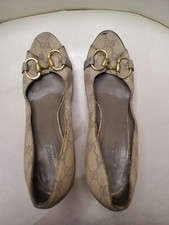Vintage Preowned Gucci Open Toe s Shoes. EU 37.5. US. 7 . Rank B.