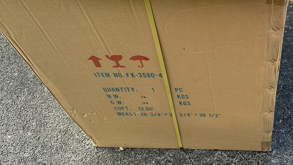 Cal Lighting - FX-3580-4 - Aberdeen - Colgante de cuatro luces Foto 2 de 2