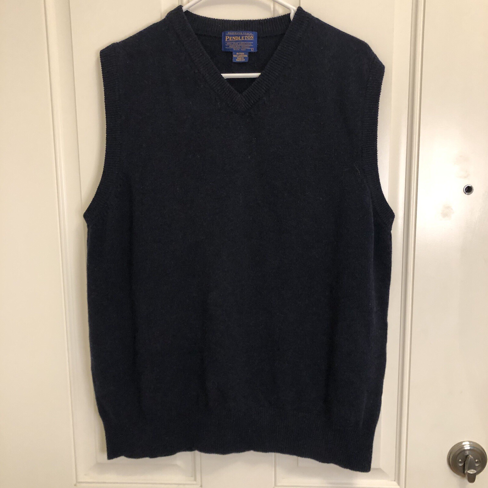 Pendleton 100% Virgin Lambswool V-Neck Dark Gray … - image 1