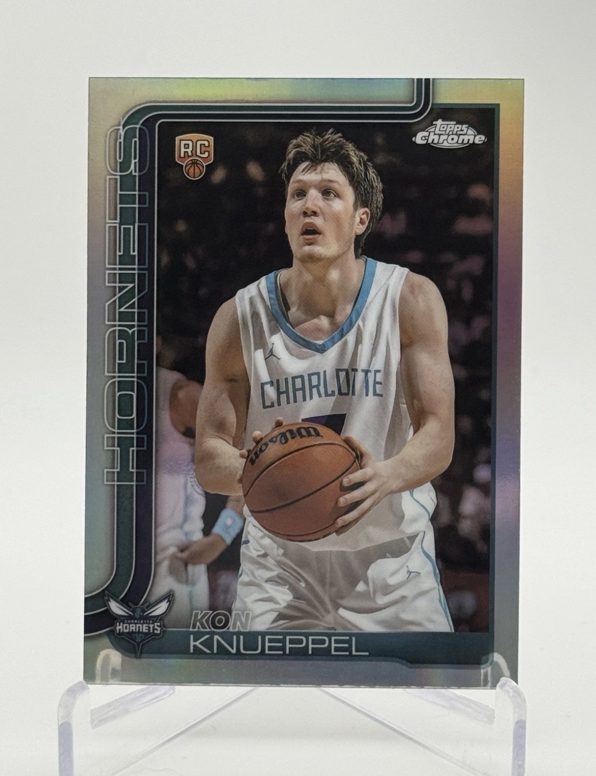 Topps 2025-26 Chrome Kon Knueppel Rookie Refractor #254 SUPER RARE UNLABELED