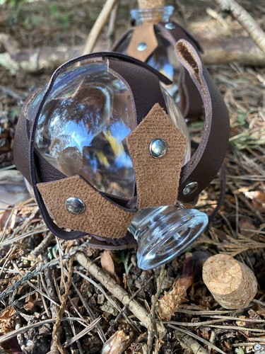 Cosplay/LARP - Glass Potion Bottle With Belt Loop And Cork - UK Stock - NEW - Picture 3 of 3