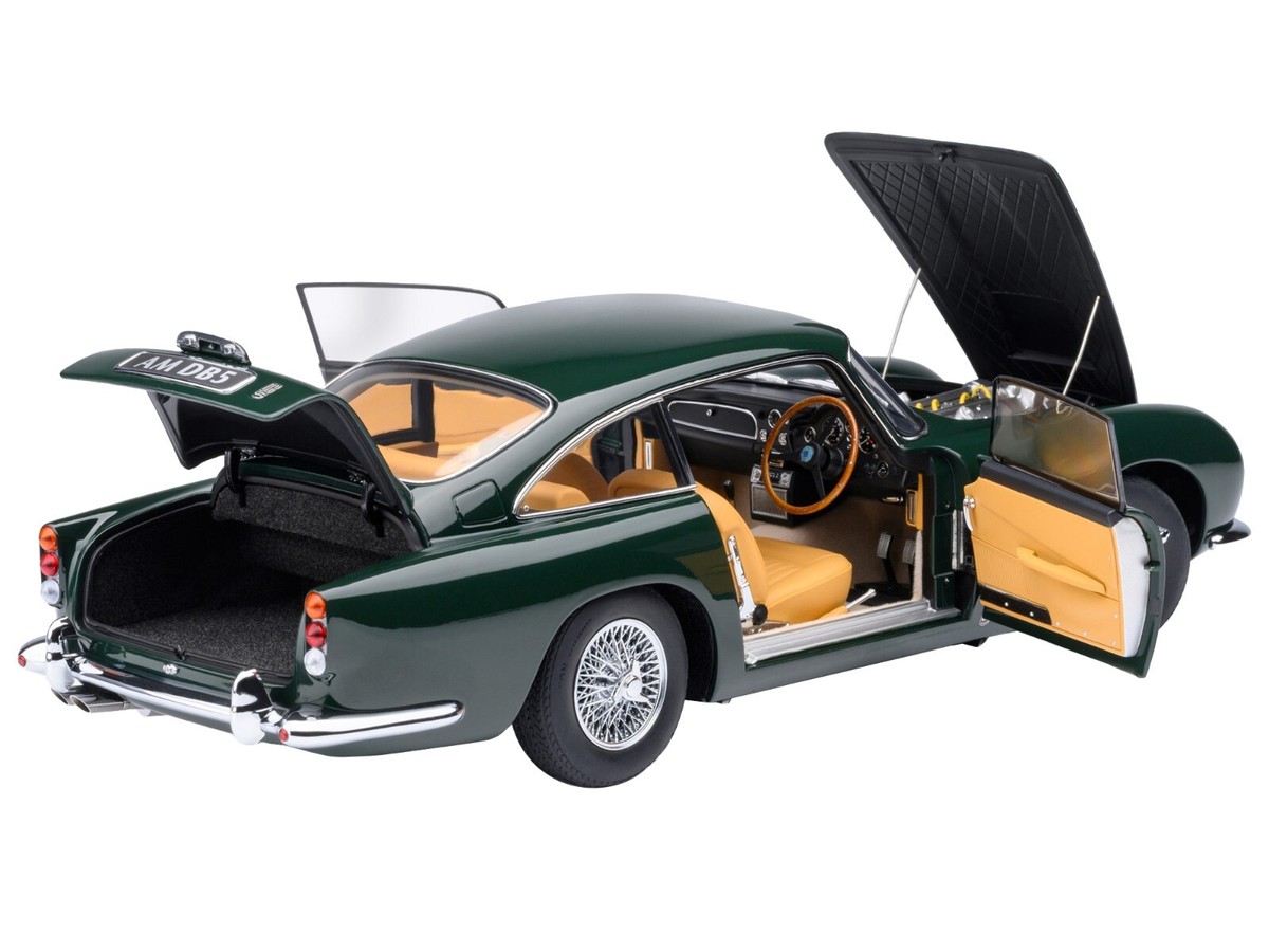 ASTON MARTIN DB5 RHD BRITISH RACING GREEN 1/18 MODEL CAR BY