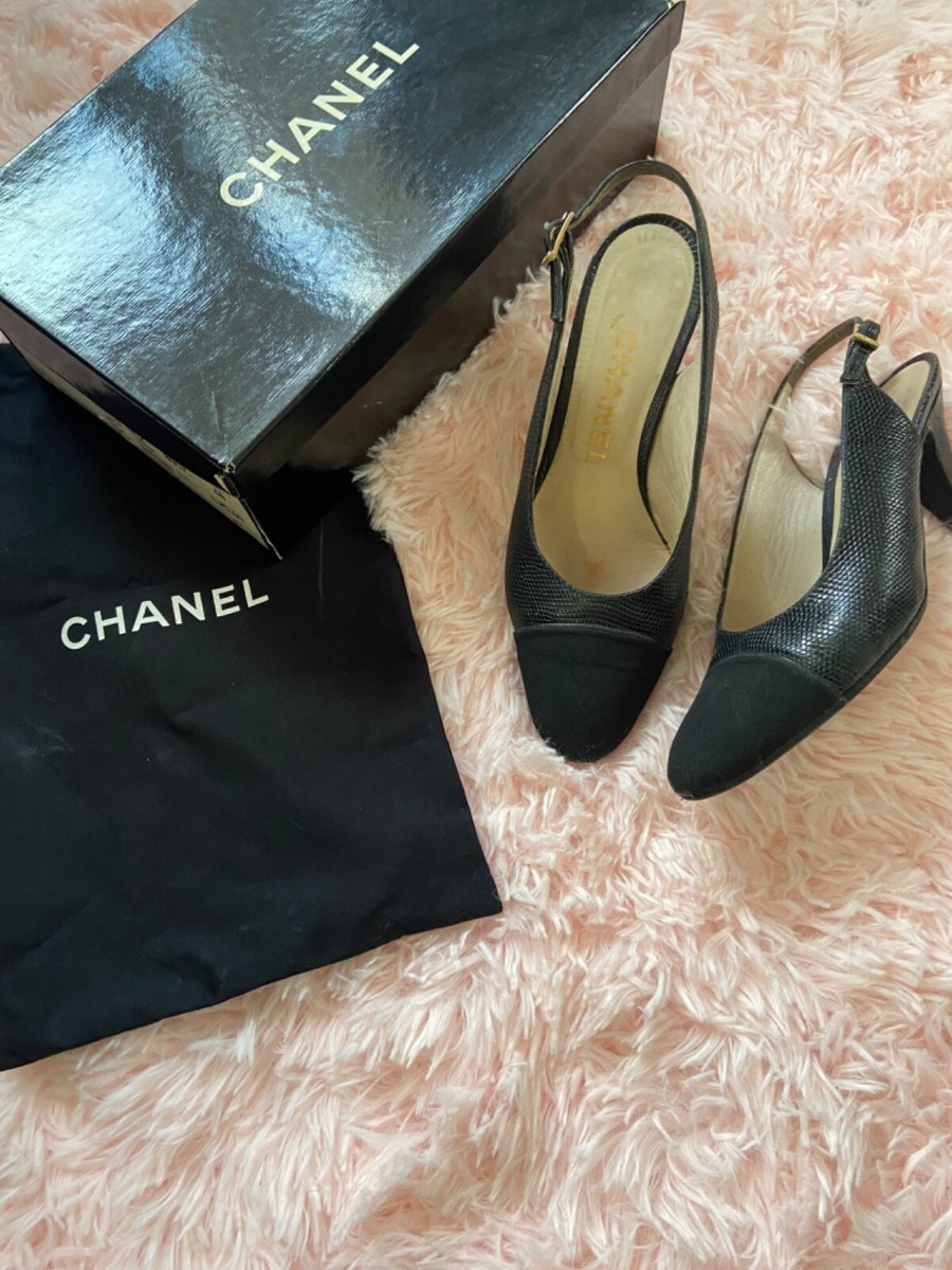 Vintage Chanel Black Slingback Kitten Heels 1980's cap toe