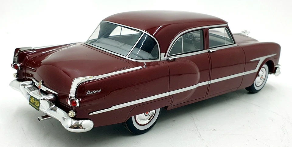 Смола BOS Models масштаб 1:18 BOS308 - 1953 Packard Cavalier - бордовая - Изображение 2 из 4