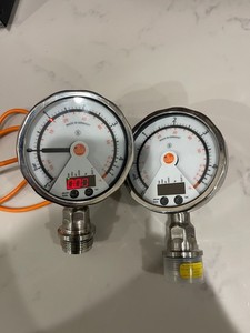 IFM flush pressure sensor analog display switch transmitter -1 to 25 bar PG2793