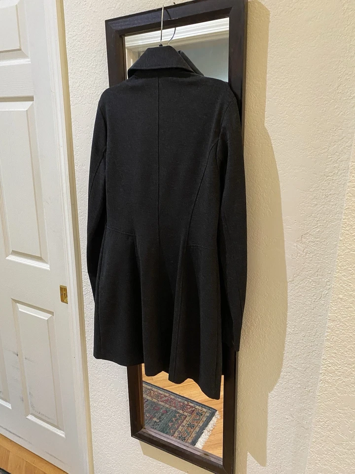 Chaqueta para mujer Cabi gris oscuro con botones XS con bolsillos doble pecho Foto 4 de 4