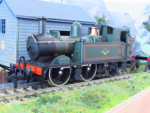 AIRFIX GMR SPUR OO GWR 14XX 0-4-2 TANKLOK +2 HORNBY COACHS - Bild 9 von 15