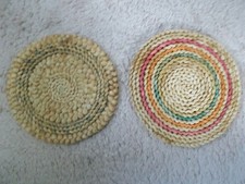 2 x Vintage  Bast Topfuntersetzer  aus den 70er Jahren