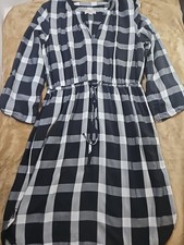Loft Plaid Vneck Long Sleeve Dress Size M Cinched Drawstring Waist White&black