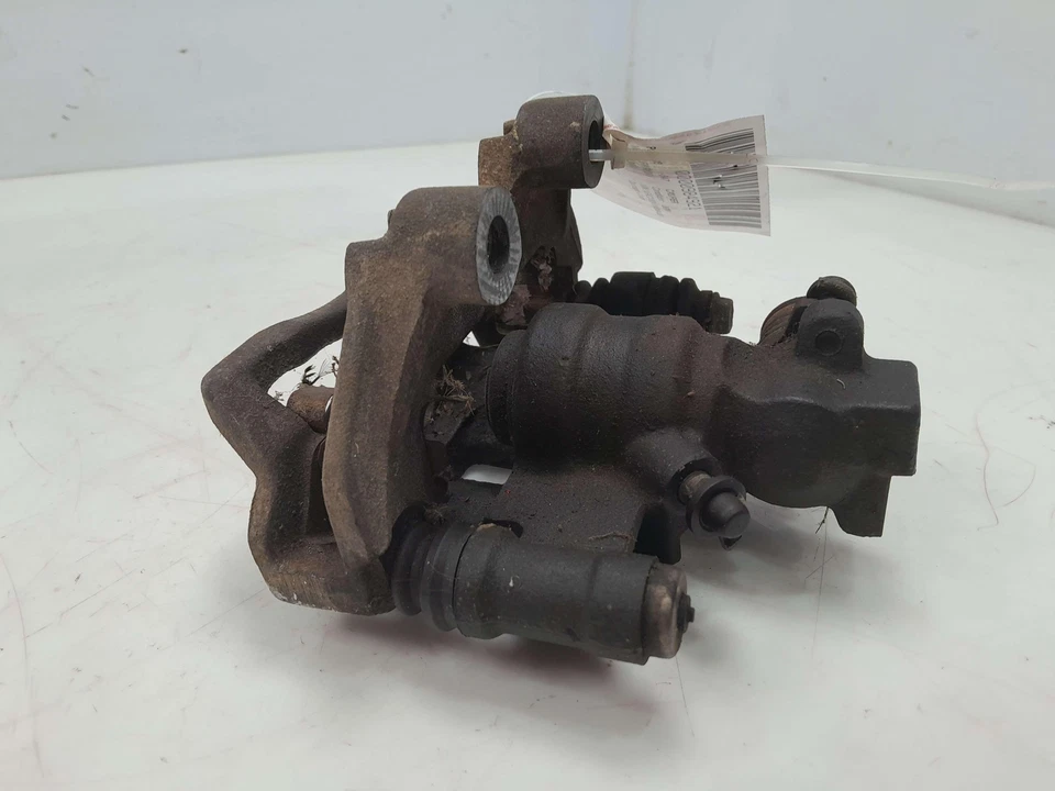 Conjunto de pinza de freno trasera Buick Park Avenue 99 lado del pasajero derecho OEM 88962838 Foto 2 de 4