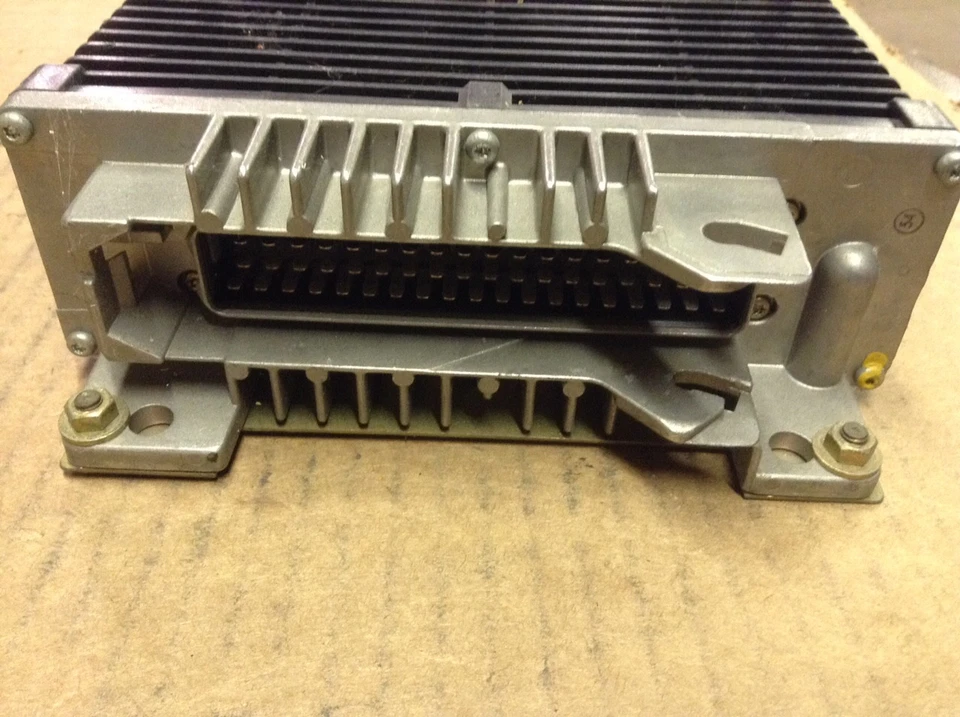 Módulo de unidad de control de transmisión 97 96 95 94 BMW 318i 318is 318ti TCU TCM Foto 3 de 4