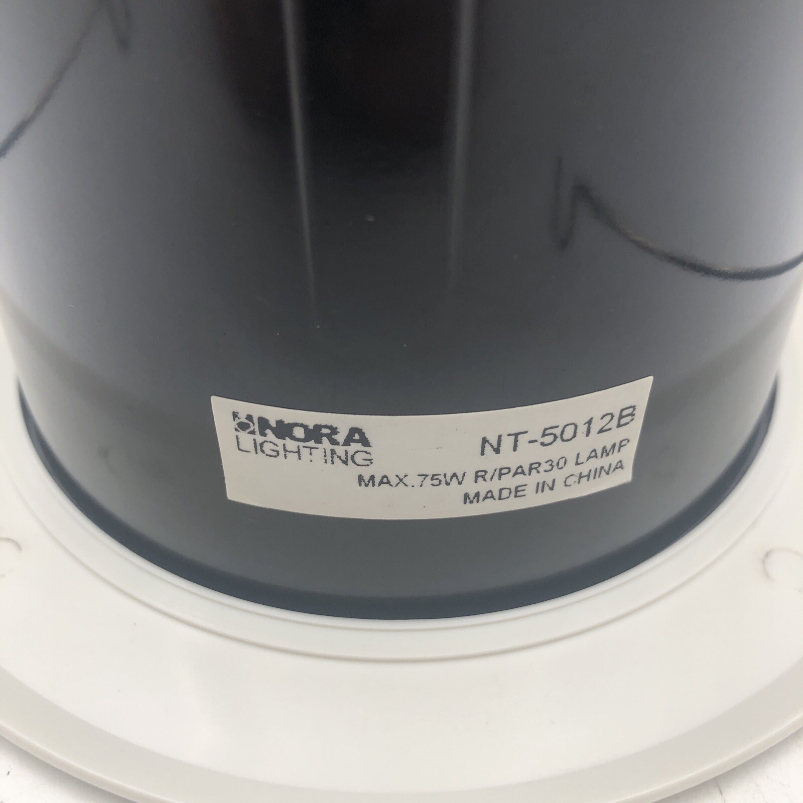 Halo recessed lighting 5" deep Phenolic Baffle with Ring NT-5012B-Black & White