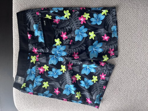 NEW Boys Size 10 / 25 Hurley Swim Shorts Swimsuit Board Shorts Tropical NWT - Picture 5 of 5