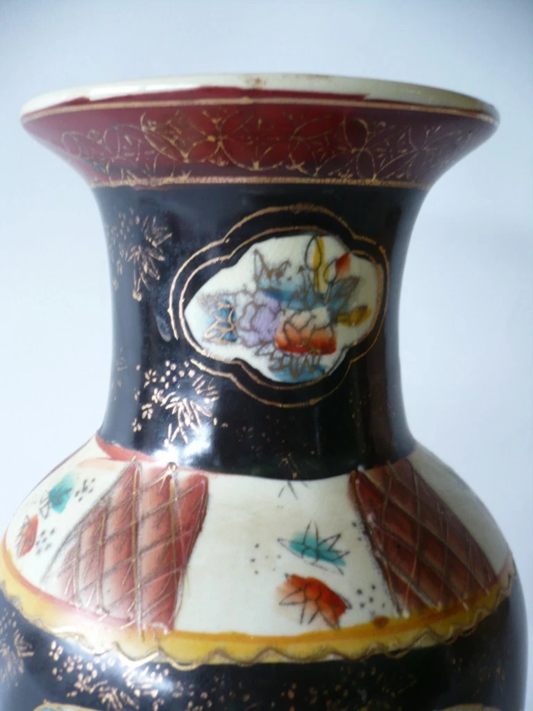 VINTAGE LARGE HOME DECOR ORIENTAL CHINESE ASIAN TALL MANTEL VASE BIRD & FLORAL