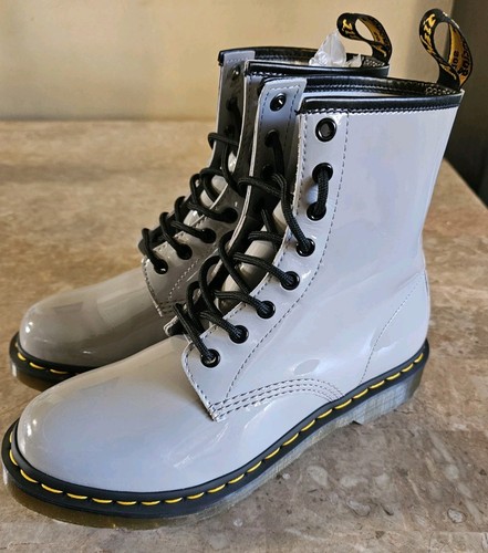 Dr. Martens Zinc Gray Patent Leather LAMPER 1460 Combat Boots Women Size 11L - Picture 2 of 11