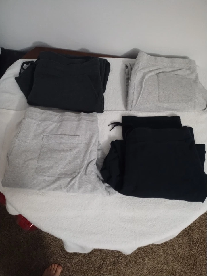 LLBean Women's Sweat Pants Size 2X Plus Item ID 300005 - Image 3 of 3