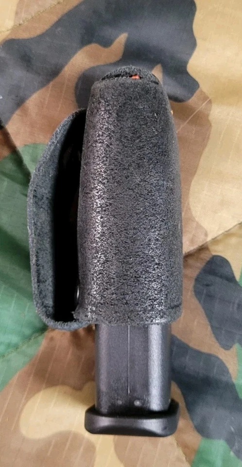 Soporte de cargador Galco E109L negro doble pila cuero búho Foto 4 de 4