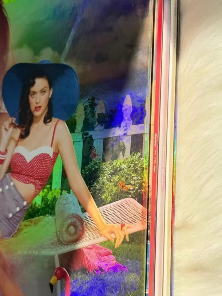 Katy Perry - Catalog Collector’s Edition Boxset - Image 2 of 4