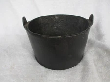 Antique Marietta PA No. 1 Cast Iron Gypsy Glue or Bean Pot Cauldron ~ NO HANDLE