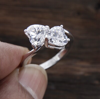 Ehering 2,5 kt IGI-zertifiziert im Labor gezüchteter Diamant Herz 2 Steine 14 K Weißgold