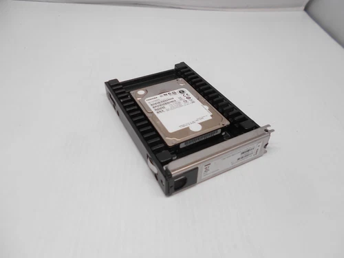 900gb 10K SAS  drive for a Dell EqualLogic PS6510X SAN. in tray