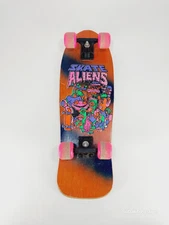 Vintage 80’s Valterra Skate Aliens Skateboard