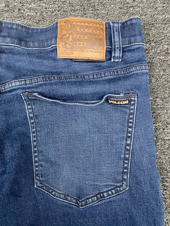 Volcom Solver Mens Jeans Modern Straight Leg Blue Size 36 Casual Skate Denim - Image 4 of 4