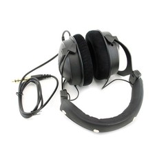 Beyerdynamic DT 770 Pro 32 ohm Closed-back Studio Mixing Headphones US