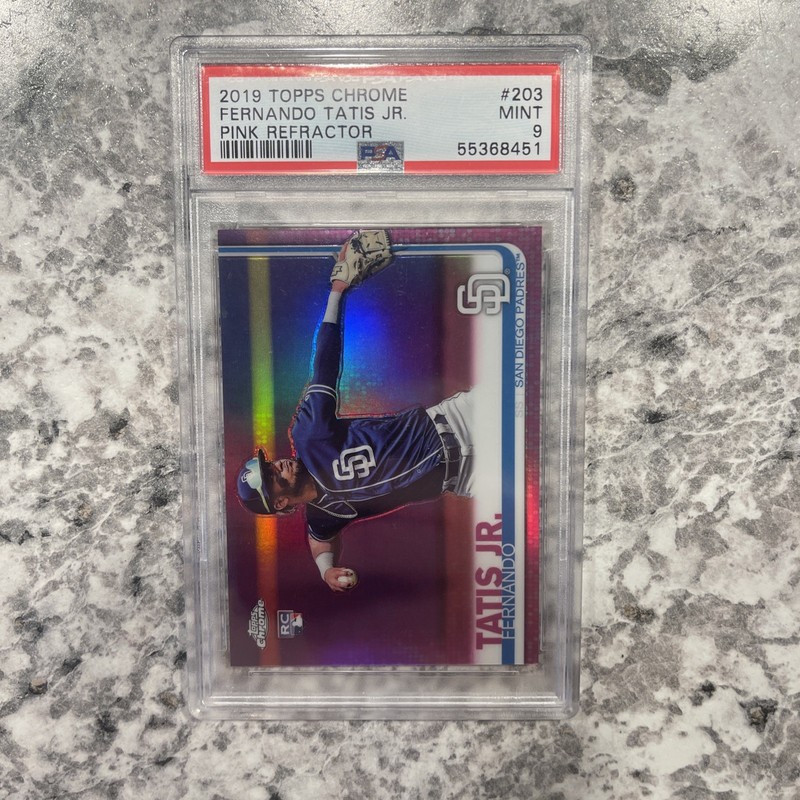 Topps 2019 Topps Chrome Fernando Tatis Jr. RC #203 Pink Refractor PSA 9
