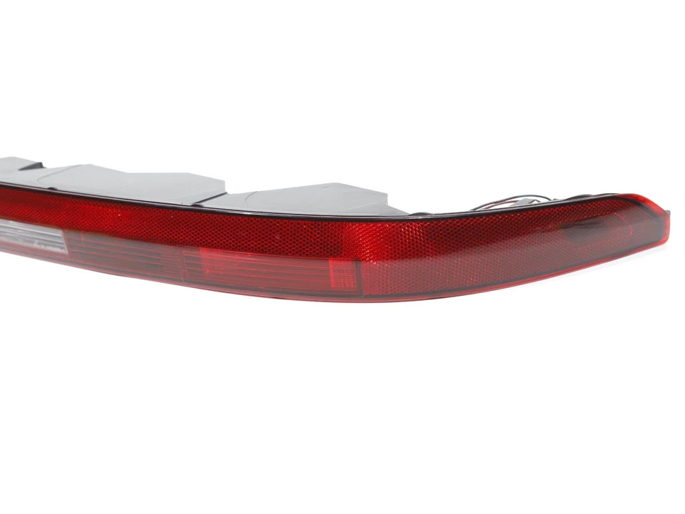 2017-2020 Audi Q7 Rear Right Passenger Lower Bumper Taillight Light Lamp OEM - Image 3 of 4