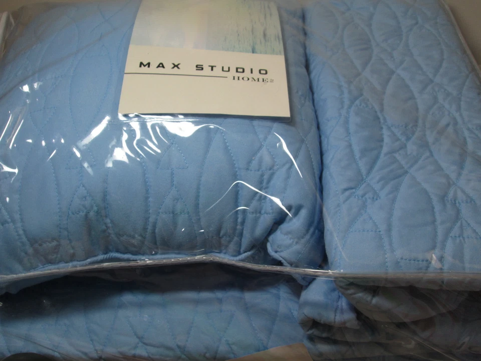 3 pcs Max Studio Blue Fish Stitches Twin Quilt, Sham & Square Decor Pillow NEW - Image 3 of 4
