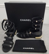 CHANEL 35.5B/5.5B PEARL BLACK CALFSKIN GLADIATOR SANDAL 0.5" GOLD HEEL 1825 NIB