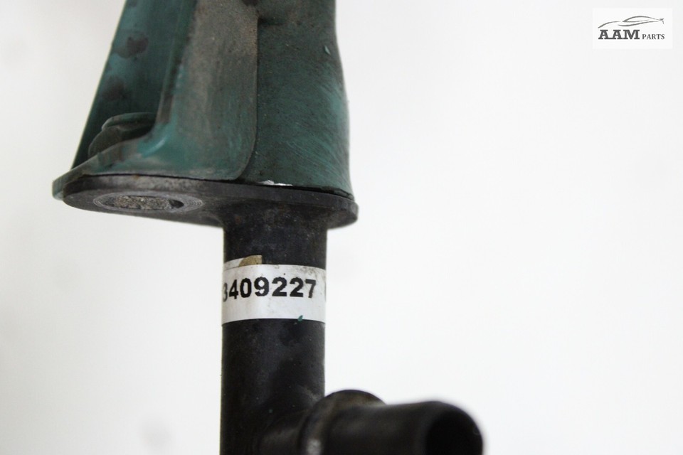 2022 VOLVO VNL 860 D13 12.8L ENGINE COOLING COOLANT HOSE PIPE 20947595