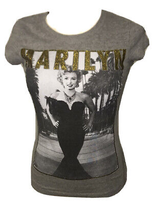 Marilyn Roses Stars Sparkle Movie Star Legend Classic Juniors V-neck T-shirt 