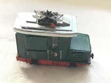 KIT BUILT HOe PANTOGRAPH LOCOMOTIVE WITH WORKING LIGHT RUNNER ( REPAINTED )