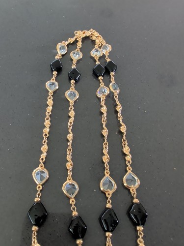 Vintage St. John Baroque Black “Crystals” and Gold Tone Necklace 42" Q4 - Afbeelding 4 van 6